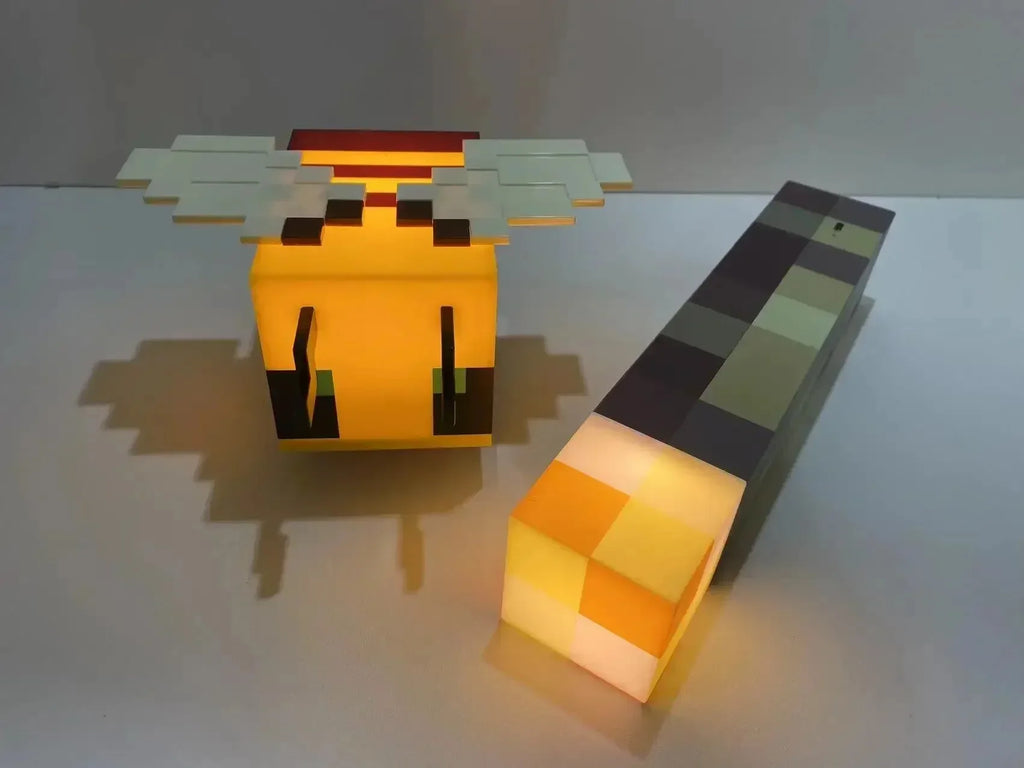 My World LED Toy Creative Bee Night Light MC Model Room Home Atmosphere Luminous Table Lamp Children's Gift