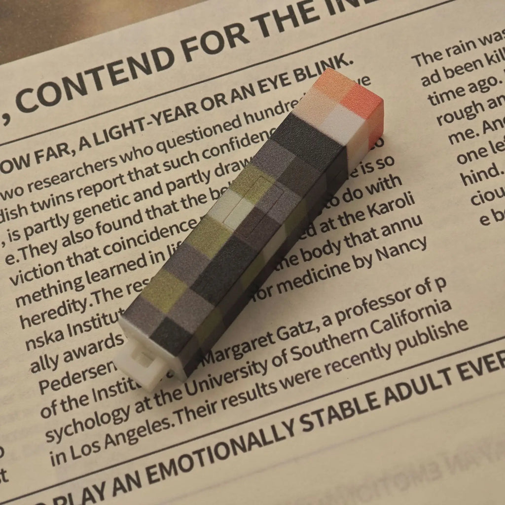 Fun Pixel Wind Design Mini Torch Keychain LED Flashlight USB Rechargeable Night Light Game Model Toys Backpack Pendant Fans Gift