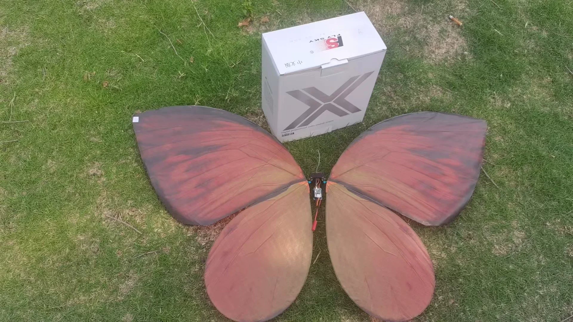 Magical LED RC Butterfly Drone Flying Bionic Insect Toy with Colorful Wings, Perfect for Wedding Proposal Birthday Party Decor